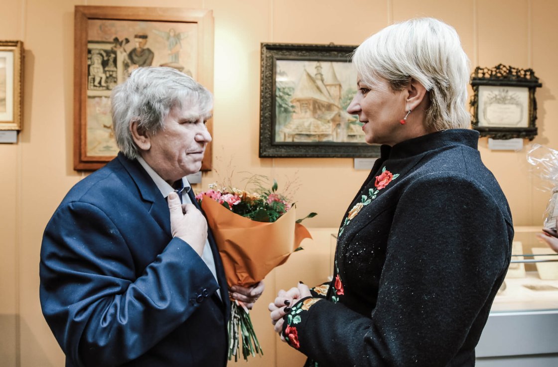 Wernisaż wystawy "Małe Wielkie Wadowice" i choinka w Domu Rodzinnym