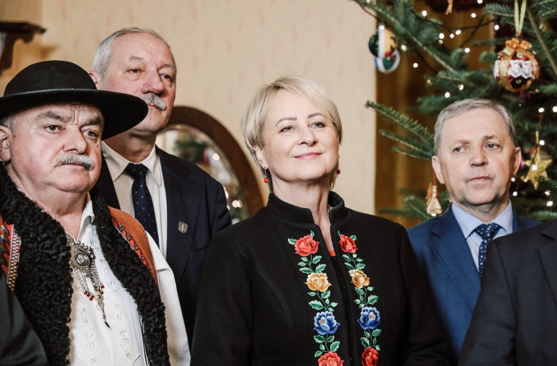 Wernisaż wystawy "Małe Wielkie Wadowice" i choinka w Domu Rodzinnym