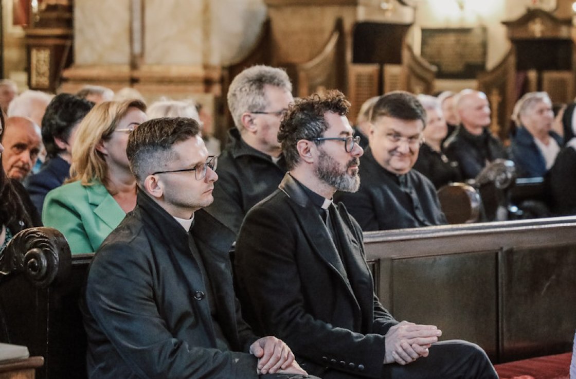 Koncert "Santo, Santo" w wykonaniu GG Duo w Wadowicach
