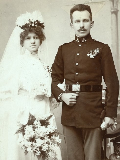 Emilia i Karol Wojtyłowie portret ślubny